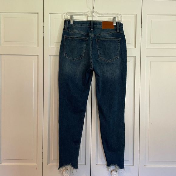 Lucky brand mid rise Ava cropped jeans size 28 - Picture 5 of 7